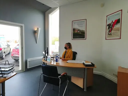 AXA Assurance et Banque Bertrand Bernaud Piot à Veauche